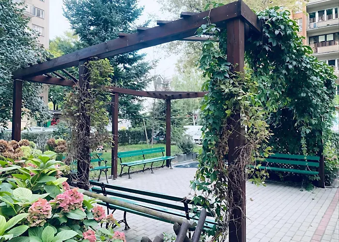 Cosy Zwyciezcow Saska Kepa Apartment